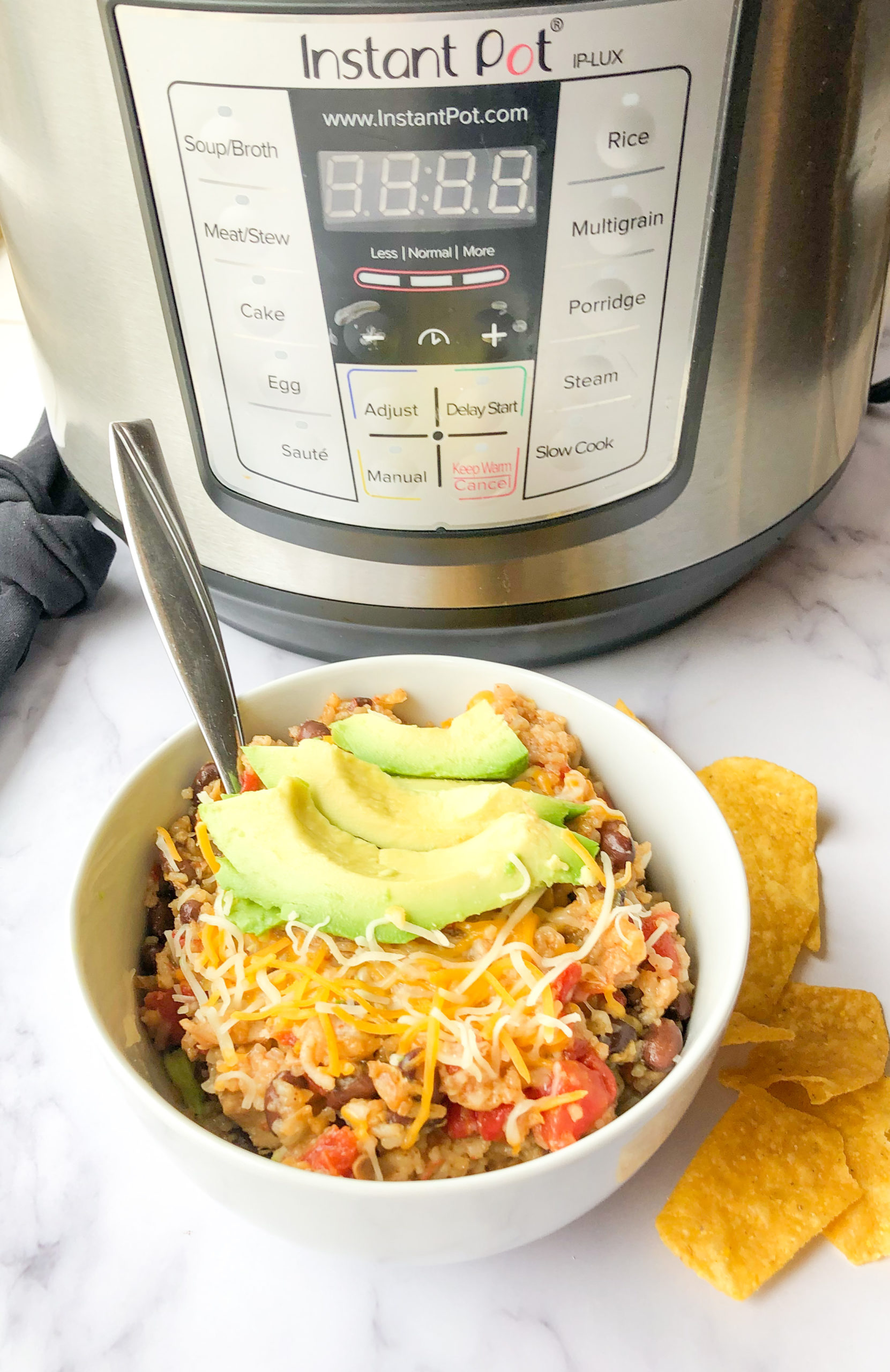 Instant Pot Chicken Burrito Bowls - Alex Daynes